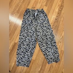 Free People Movement Point Break Leaf Print pants sz XS